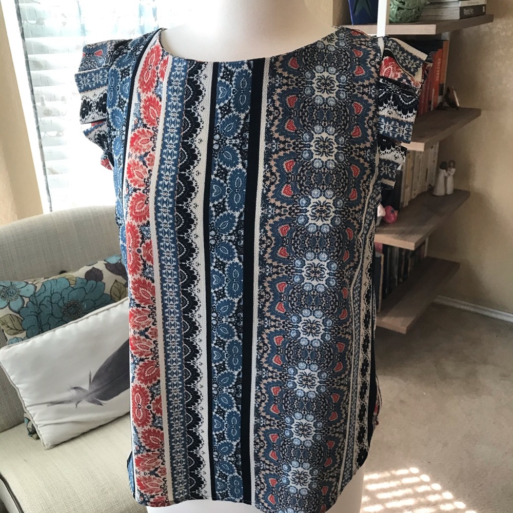 3/$20🥳🥳. MONTEAU medium boho chic top